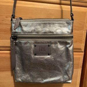 Frye Ivy crossbody purse - champagne silver metallic color - like new
